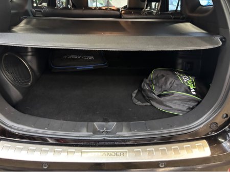 2019 Mitsubishi Outlander OUTL PHEV S-EDI S-EDITION 4DR AUTO €20,999 thumbnail