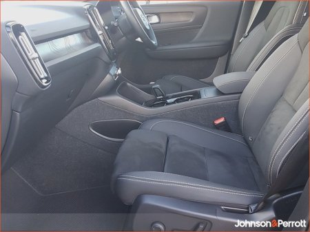 2023 Volvo XC40 BEV 231hp Ultimate (Two Year Volvo Selekt Warranty) €36,900 thumbnail