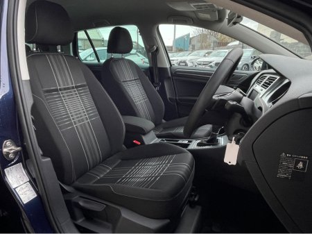 2015 Volkswagen Golf Volkswagen Golf 2015 Lounge Edition*Low Miles €13,900 thumbnail