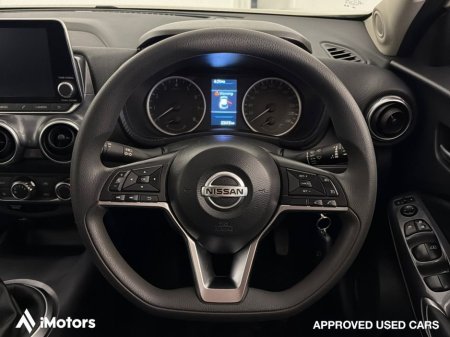 2022 Nissan Juke - thumbnail 16