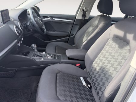 2015 Audi A3 Saloon - thumbnail 15