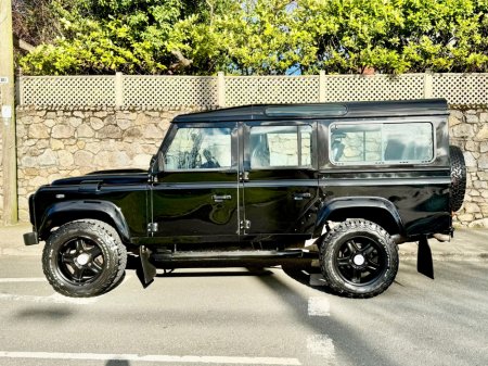 2011 Land Rover Defender - view 3