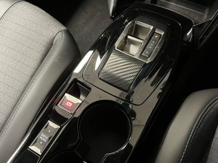 2023 Peugeot 2008 - thumbnail 4