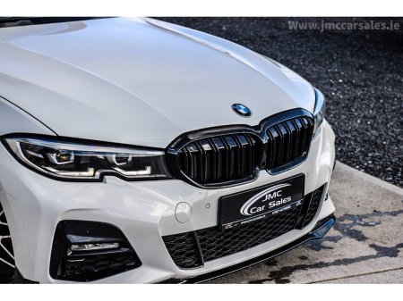 2021 BMW 3 Series  €35,995 thumbnail