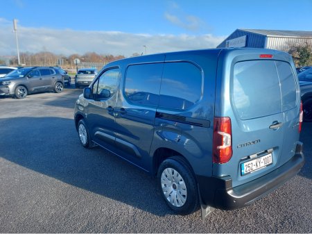 2025 Citroen Berlingo LX PLUS BLUEHDI 100 MWB 650KG €26,500 thumbnail