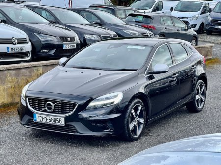 2017 Volvo V40 - thumbnail 3