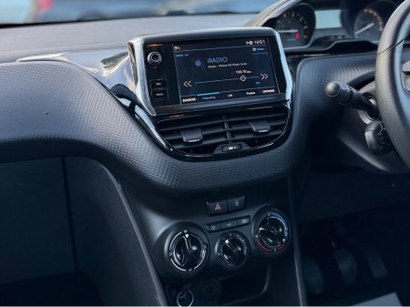 2019 Peugeot 208 1.2 PureTech 68bhp Active €9,499 thumbnail