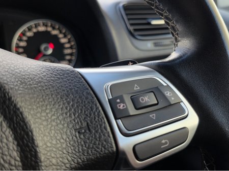 2012 Volkswagen Scirocco 1.4 TSI AUTOMATIC REAR SENSORS HALF LEATHER - ALLOYS REVERSE CAMERA €10,950 thumbnail