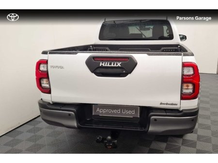 2023 Toyota Hilux HILUX 2.8 INVINCIBLE AUTO thumbnail