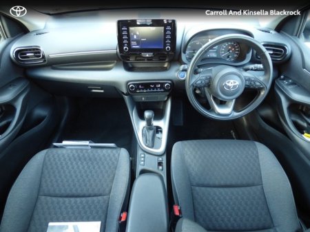 2022 Toyota Yaris - thumbnail 8