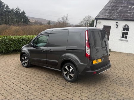 2021 Ford Transit Connect Active AUTO NO VAT 120bhp €23,250 thumbnail