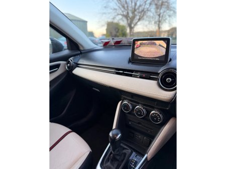 2015 Mazda Mazda2 LDA-DJ5FS 5DR AUTO €8,995 thumbnail