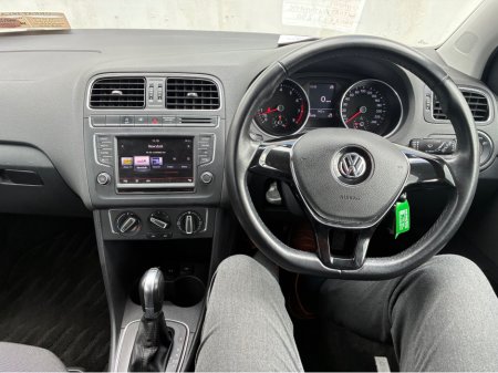 2015 Volkswagen Polo - thumbnail 17