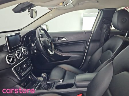 2017 Mercedes-Benz GLA Class GLA 200 CDI STYLE €21,480 thumbnail