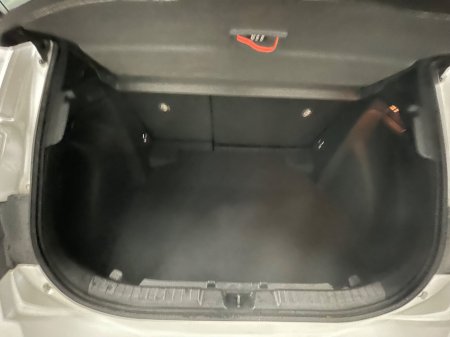 2020 Toyota Corolla 1.8 Hybrid Luna Sport Hatchback €18,995 thumbnail