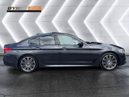 2018 BMW 5 Series - photo 6