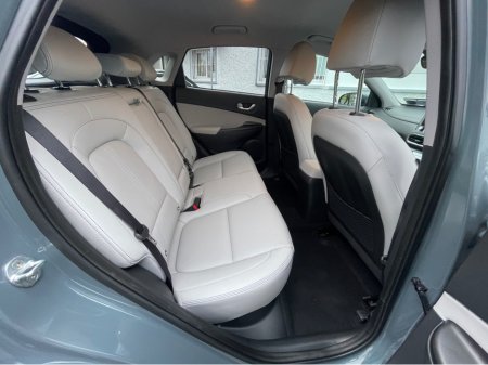 2022 Hyundai Kona SOH 91% - SE PREMIUM 64KW - LEATHER - IRISH CAR - APPLE PLAY - 120TAX €20,750 thumbnail