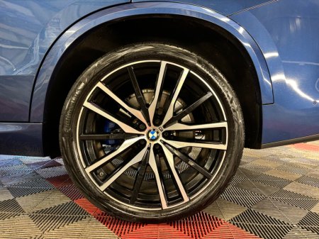 2020 BMW X5 - thumbnail 16