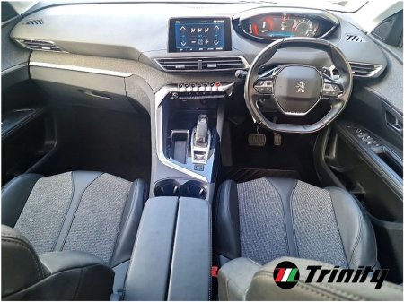 2020 Peugeot 5008 - view 2