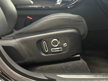 2024 Land Rover Range Rover Velar HSE P400E *PAN ROOF* €65,990 thumbnail