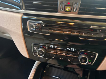 2019 BMW X1 - thumbnail 18