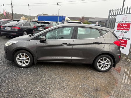 2018 Ford Fiesta - thumbnail 6