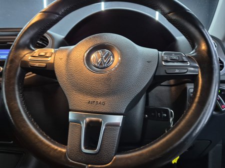 2012 Volkswagen Tiguan - thumbnail 7