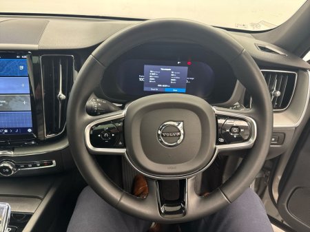 2023 Volvo XC60 - thumbnail 14