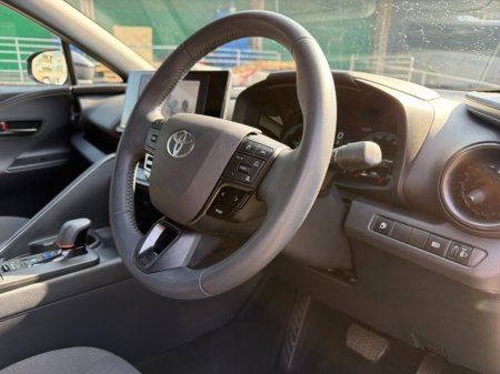 2024 Toyota C-HR - thumbnail 11