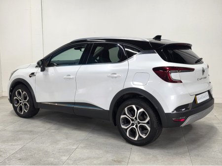 2023 Renault Captur 1.6 E-Tech Plug-in Hybrid 160 Techno Auto €27,900 thumbnail