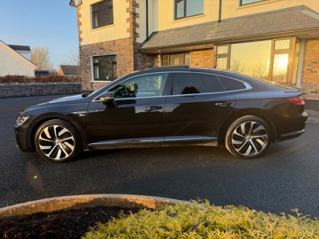 2019 Volkswagen Arteon - view 4