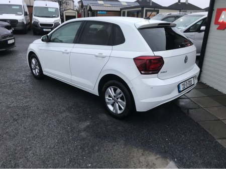 2020 Volkswagen Polo - view 3