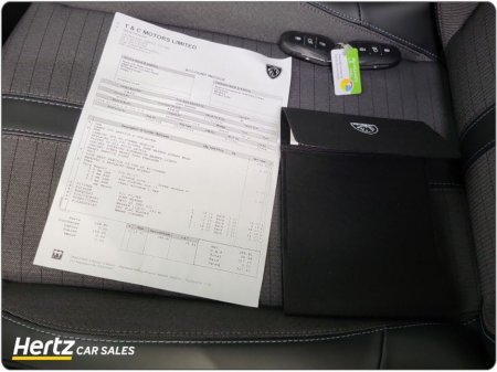 2023 Peugeot 2008 - thumbnail 20