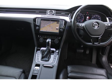 2016 Volkswagen Passat - thumbnail 18