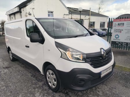2018 Renault Trafic - thumbnail 1
