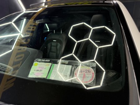 2017 Mercedes-Benz E Class - thumbnail 20