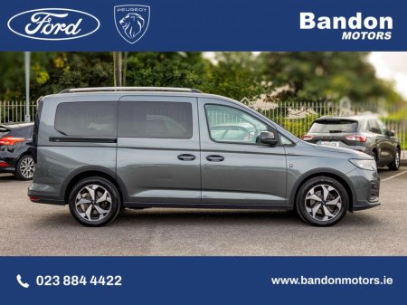 2023 Ford Tourneo Connect 7 Seater Ford Transit Connect 2.0L EcoBlue 122PS Active €41,950