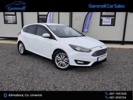 2016 Ford Focus - thumbnail 1