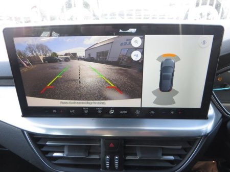 2023 Ford Focus - thumbnail 11