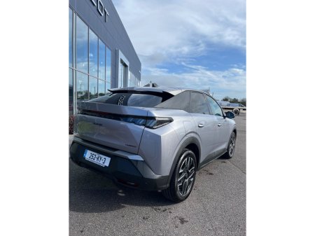 2025 Peugeot 5008 - thumbnail 5