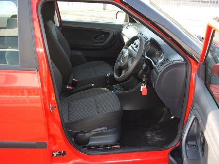 2010 Skoda Fabia - thumbnail 10