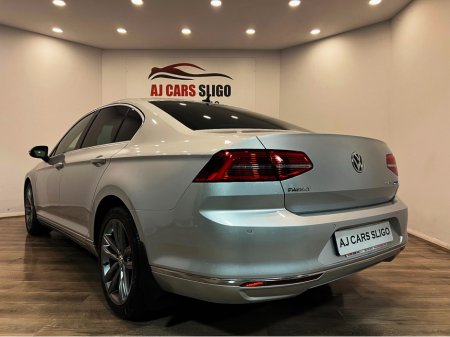 2018 Volkswagen Passat 2.0 TDI GT 150PS 4DR €19,950 thumbnail