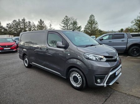 2022 Toyota Proace - thumbnail 1