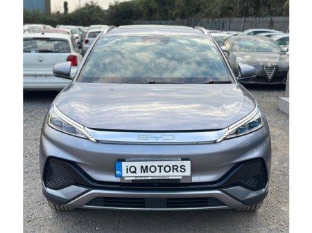 2023 BYD ATTO 3 Design LOW MILEAGE (5917) €28,995 thumbnail