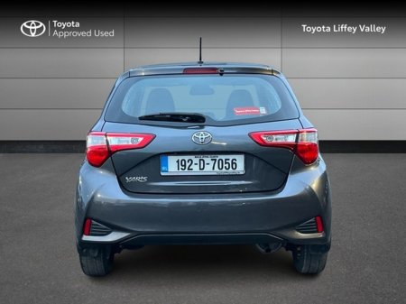 2019 Toyota Yaris YARIS 1.0 5DR LUNA €16,950 thumbnail