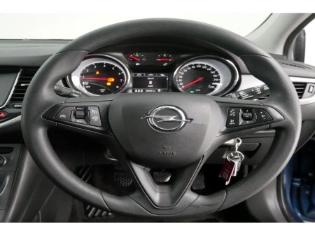 2016 Opel Astra 1.0 TURBO SC 105BHP 6SPD thumbnail
