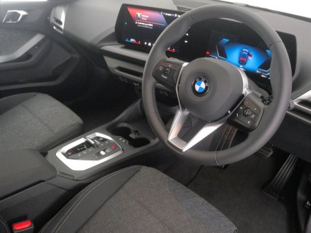 2025 BMW 1 Series 120 Sport €39,900 thumbnail