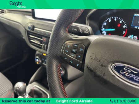 2023 Ford Focus - thumbnail 17