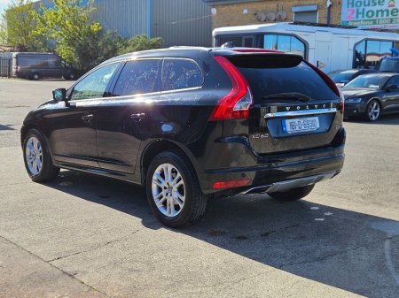 2016 Volvo XC60 - thumbnail 4