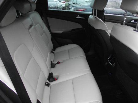 2020 Hyundai Tucson 1.6CRDI  EXECUTIVE PLUS  136PS 5DR €19,500 thumbnail